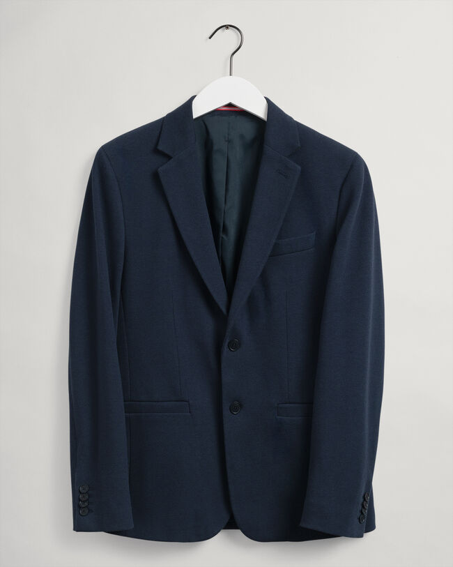 Jerseykankainen bleiseri juhlak&auml;ytt&ouml;&ouml;n