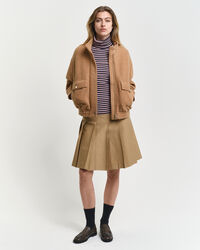 Pitk&auml;hihainen raidallinen joustinneulepoolo