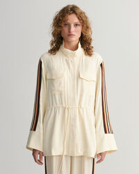 Relaxed fit ‑mitoitettu raidallinen takki