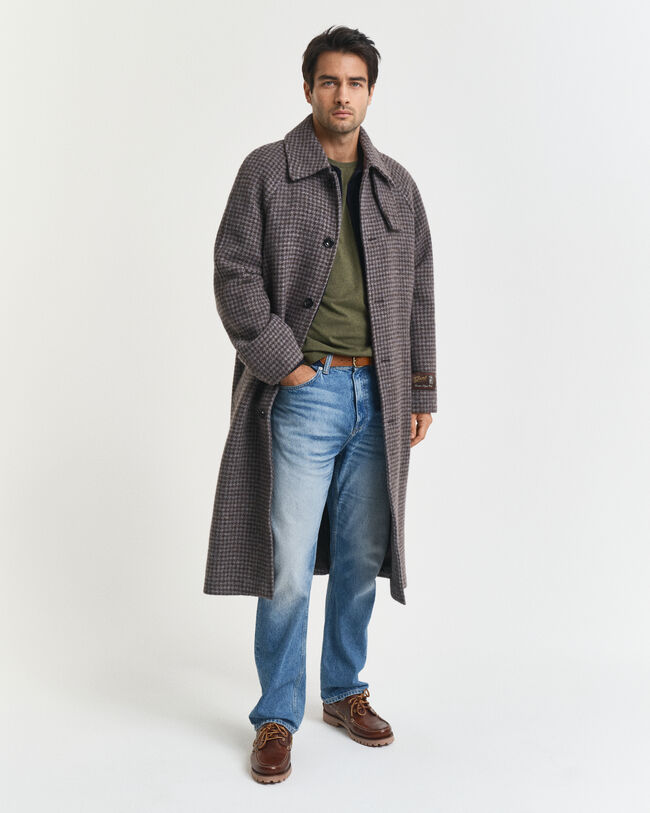 Regular fit ‑mitoitettu Shield-t‑paita