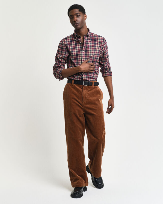 Regular fit ‑mitoitettu ruutupaita kevyestä tvillistä