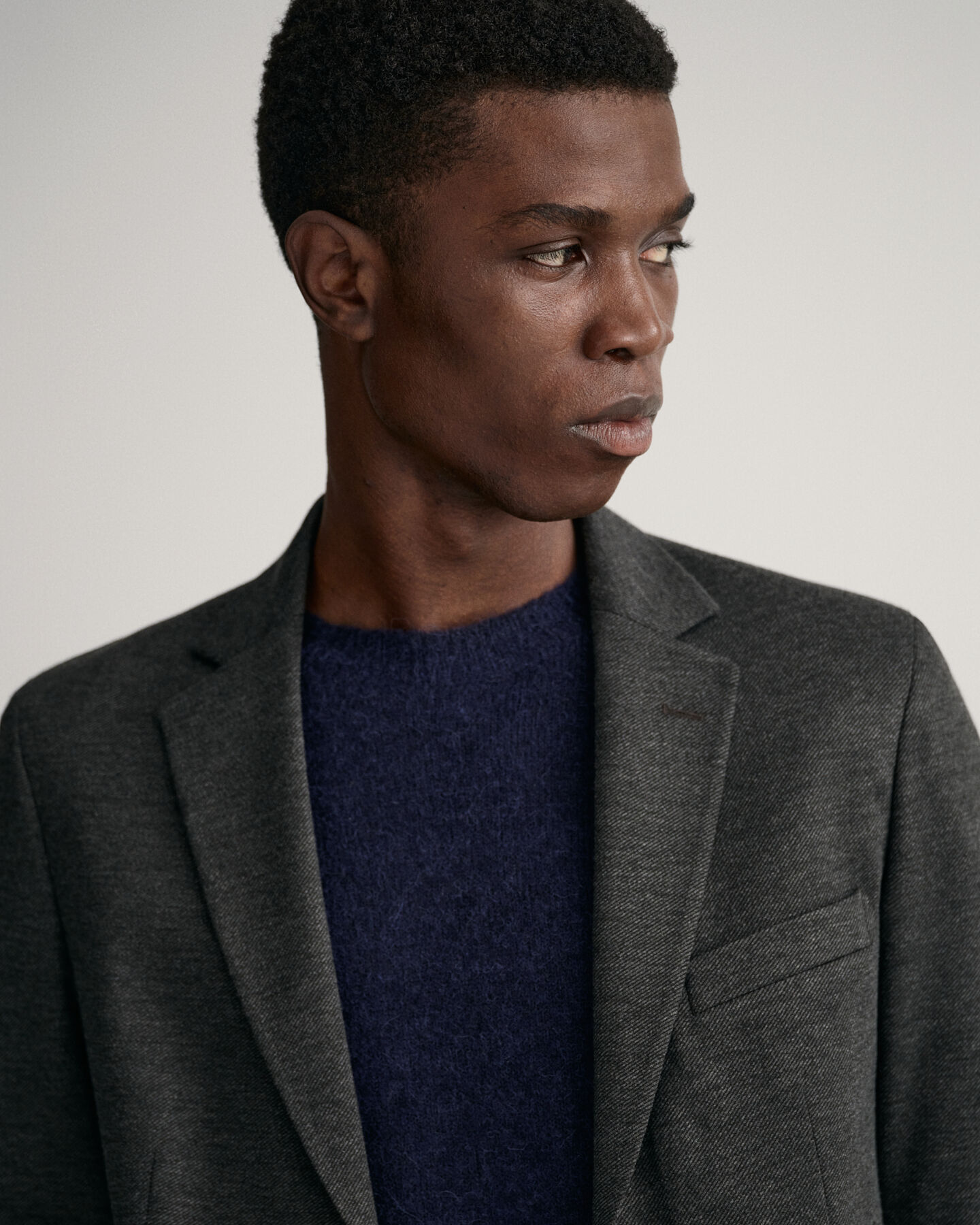 Jerseykankainen bleiseri juhlakäyttöön