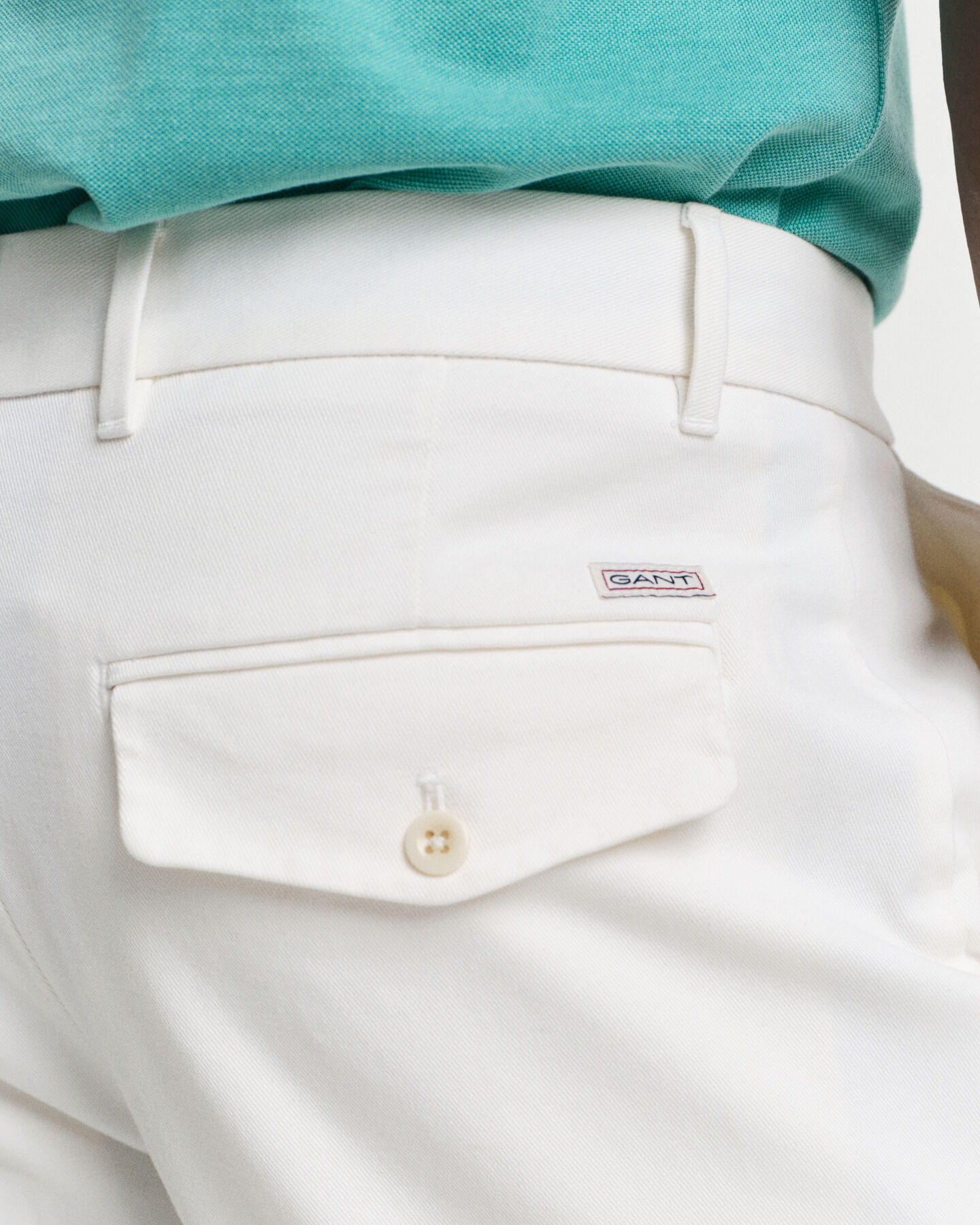 Slim fit ‑mitoitetut puuvillatvillihousut kapenevilla lahkeilla