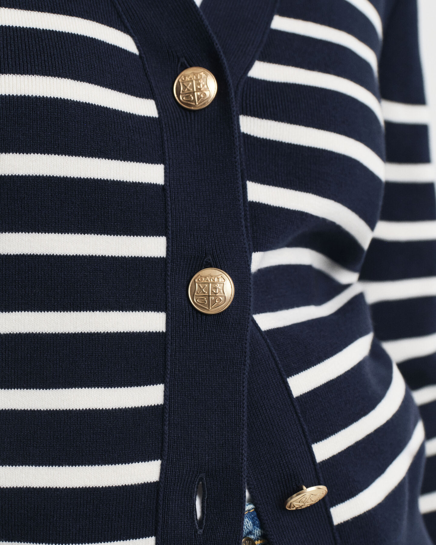 Raidallinen puuvillaneuletakki