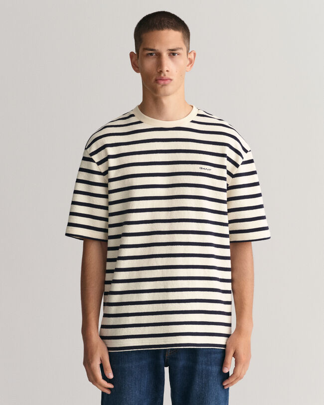 Kohopintainen raidallinen t‑paita