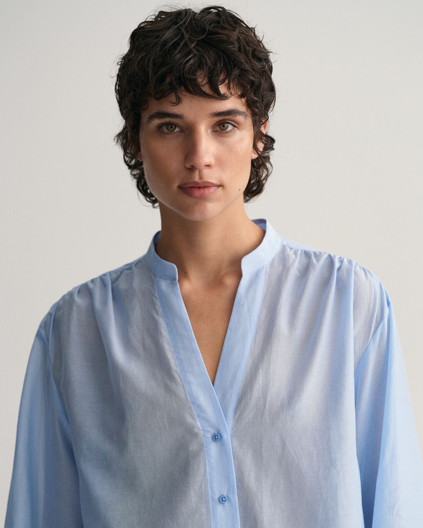 Relaxed fit ‑mitoitettu pusero puuvilla-silkkisekoitetta