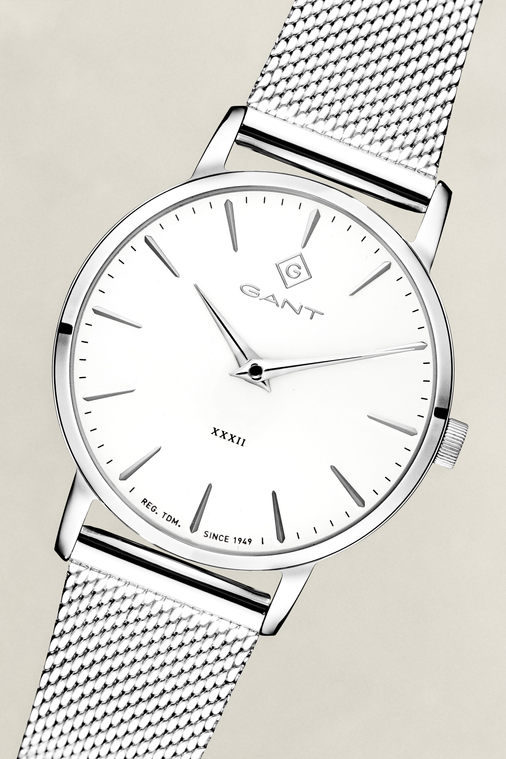 Park Avenue 32 ‑rannekello