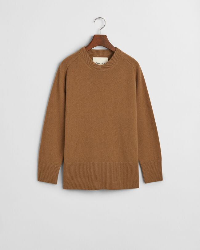 Kalanruotosomisteinen neulepusero, py&ouml;re&auml; p&auml;&auml;ntie