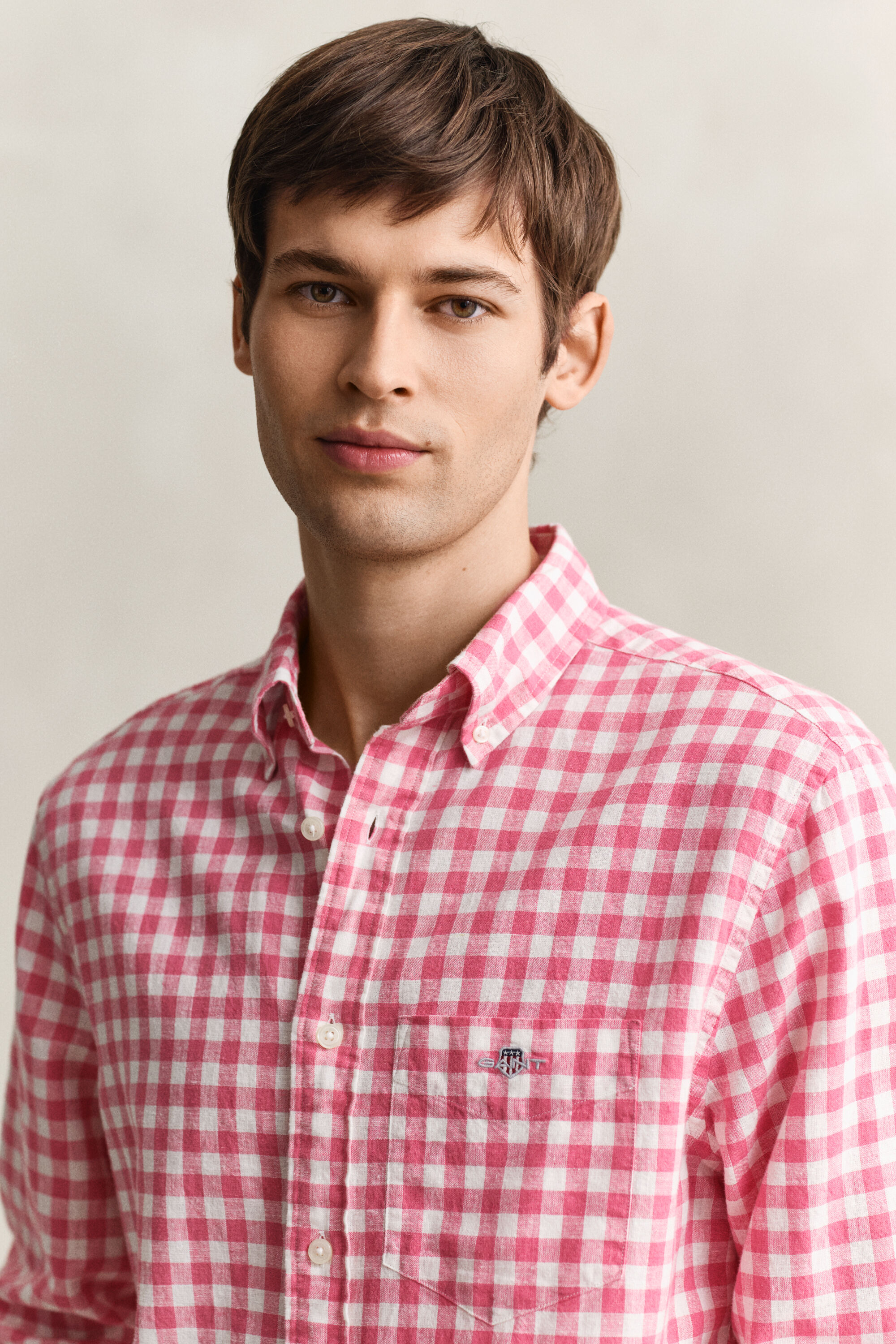 Gingham-ruutuinen pellavasekoitepaita