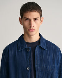 Raidallinen päällyspaita