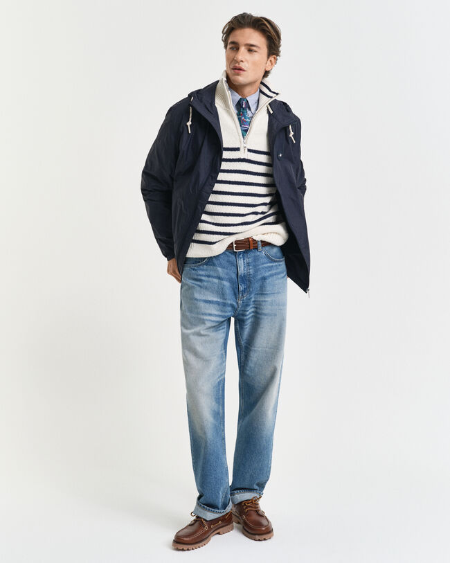 Kevyt pakattava tuulitakki