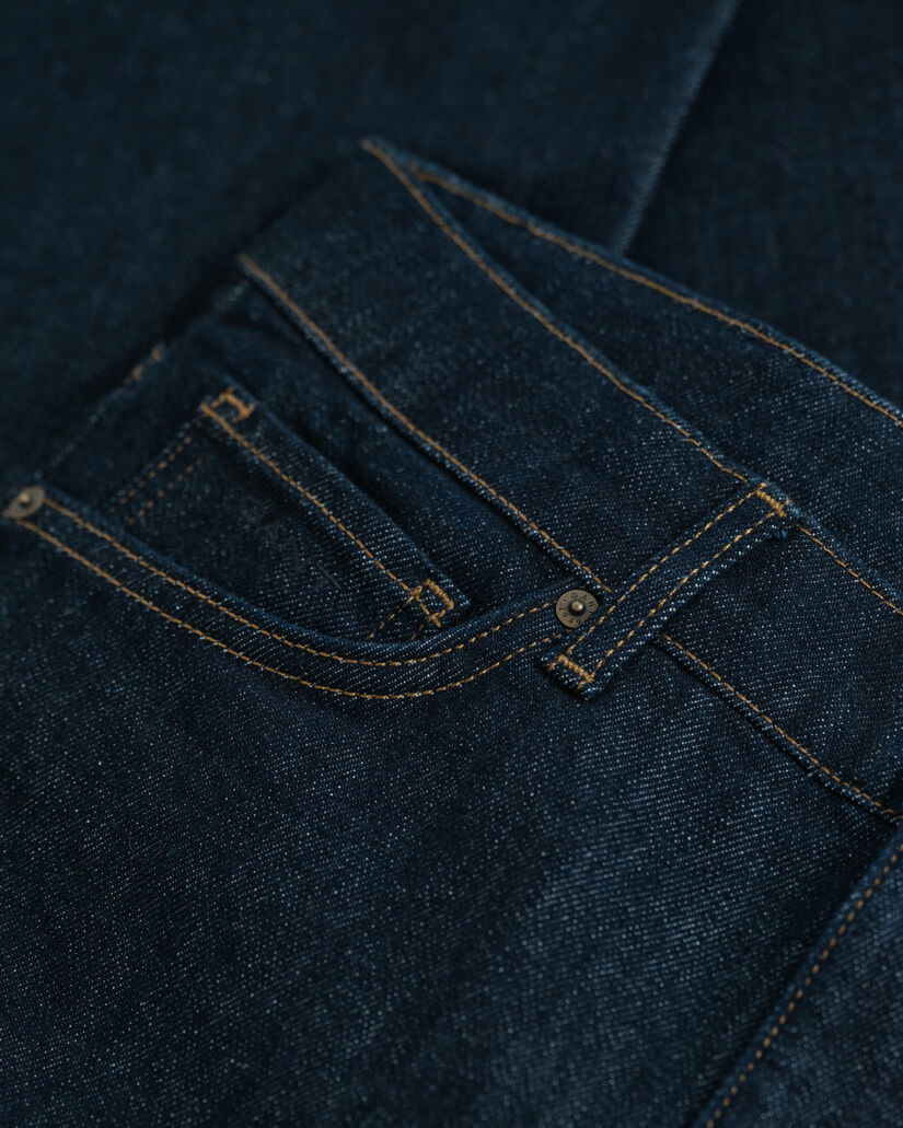 Teen Boys ‑malliston suorat farkut