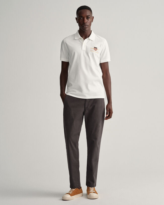 Huippumukavat slim fit ‑mitoitetut Hallden-chinot