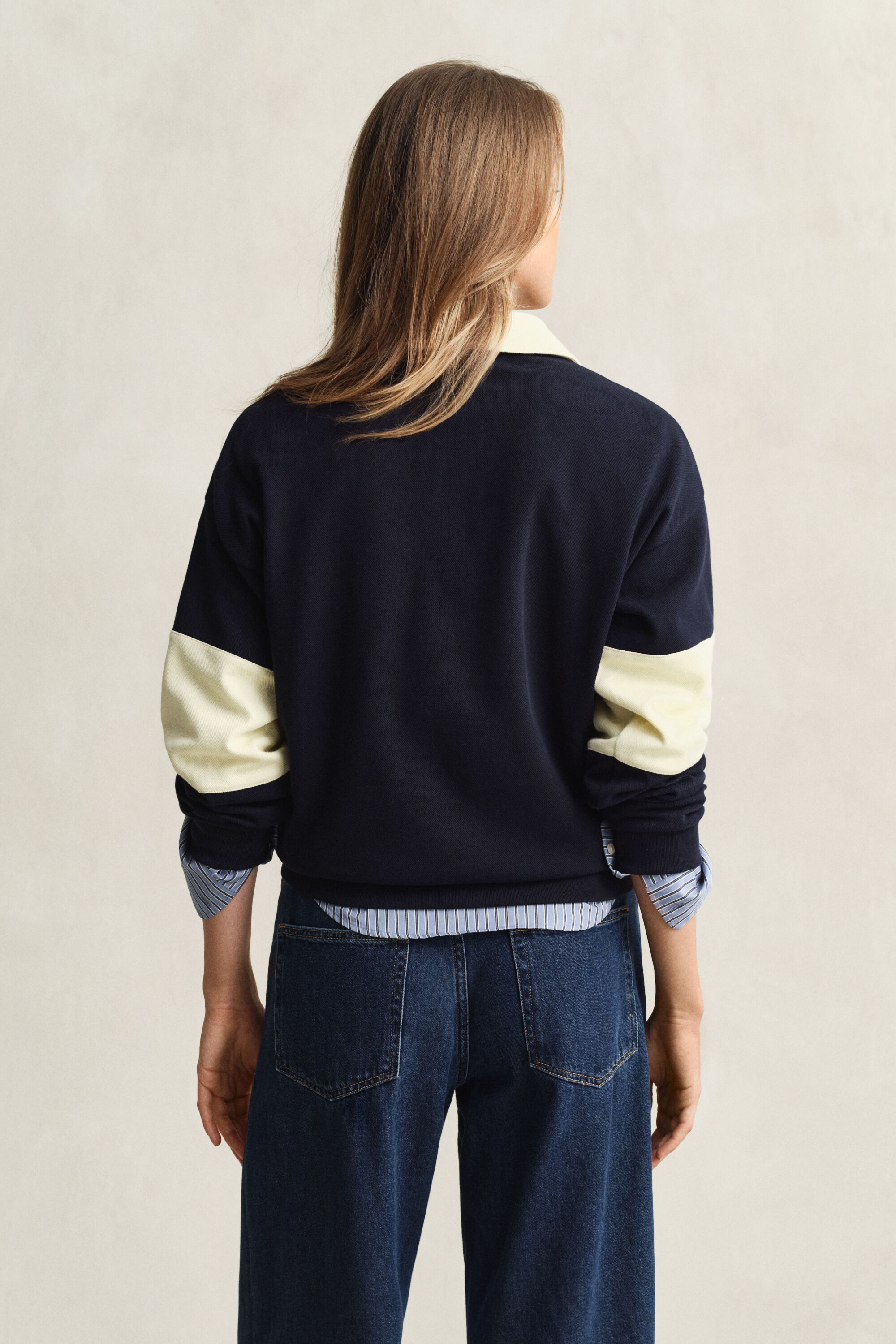 Kohopintainen monivärinen Rugger-pikeepaita