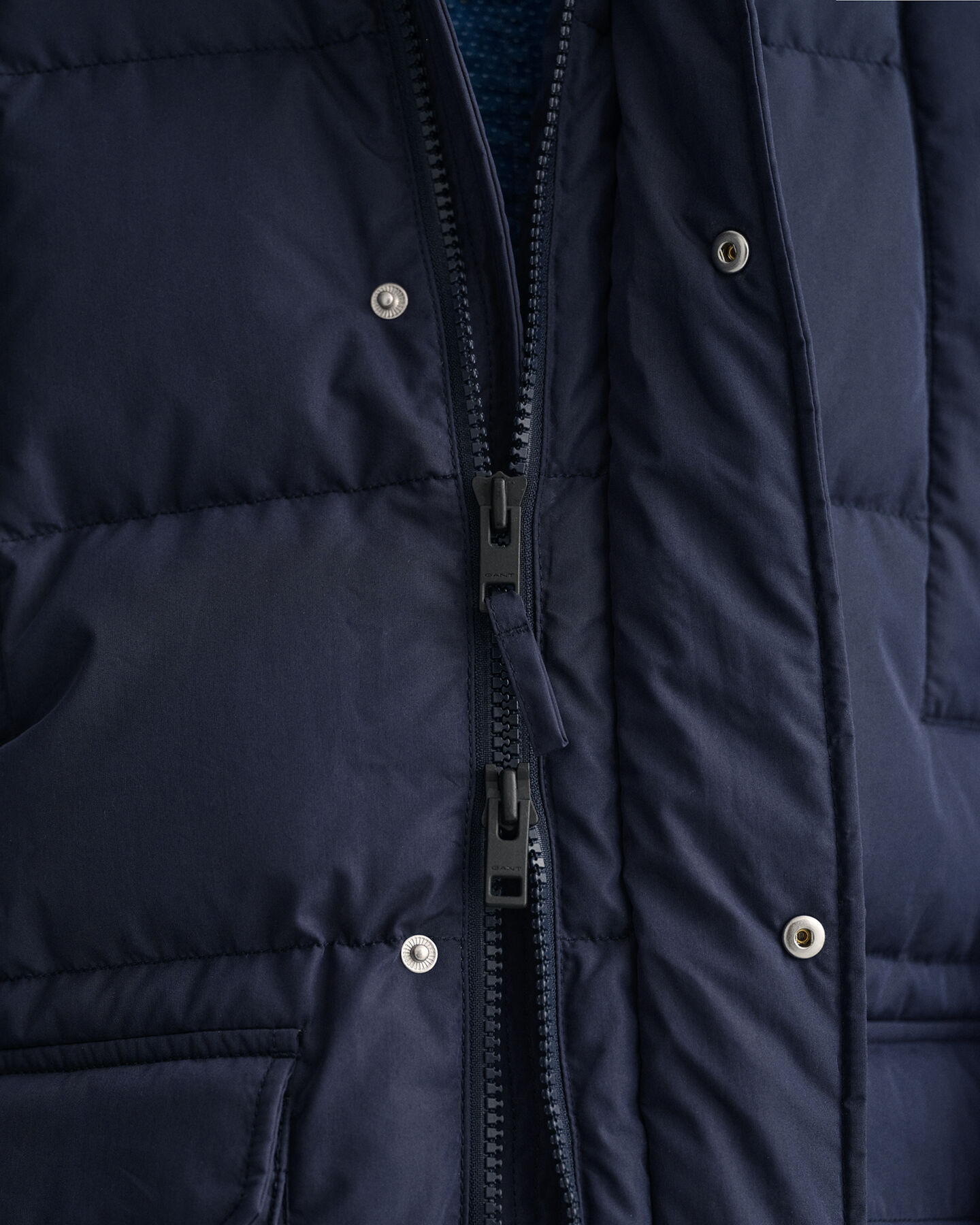 Pitkä Alta-untuvatakki