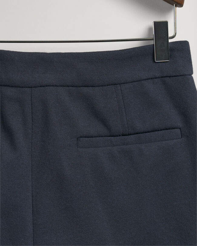 Jerseykankaiset sikarihousut