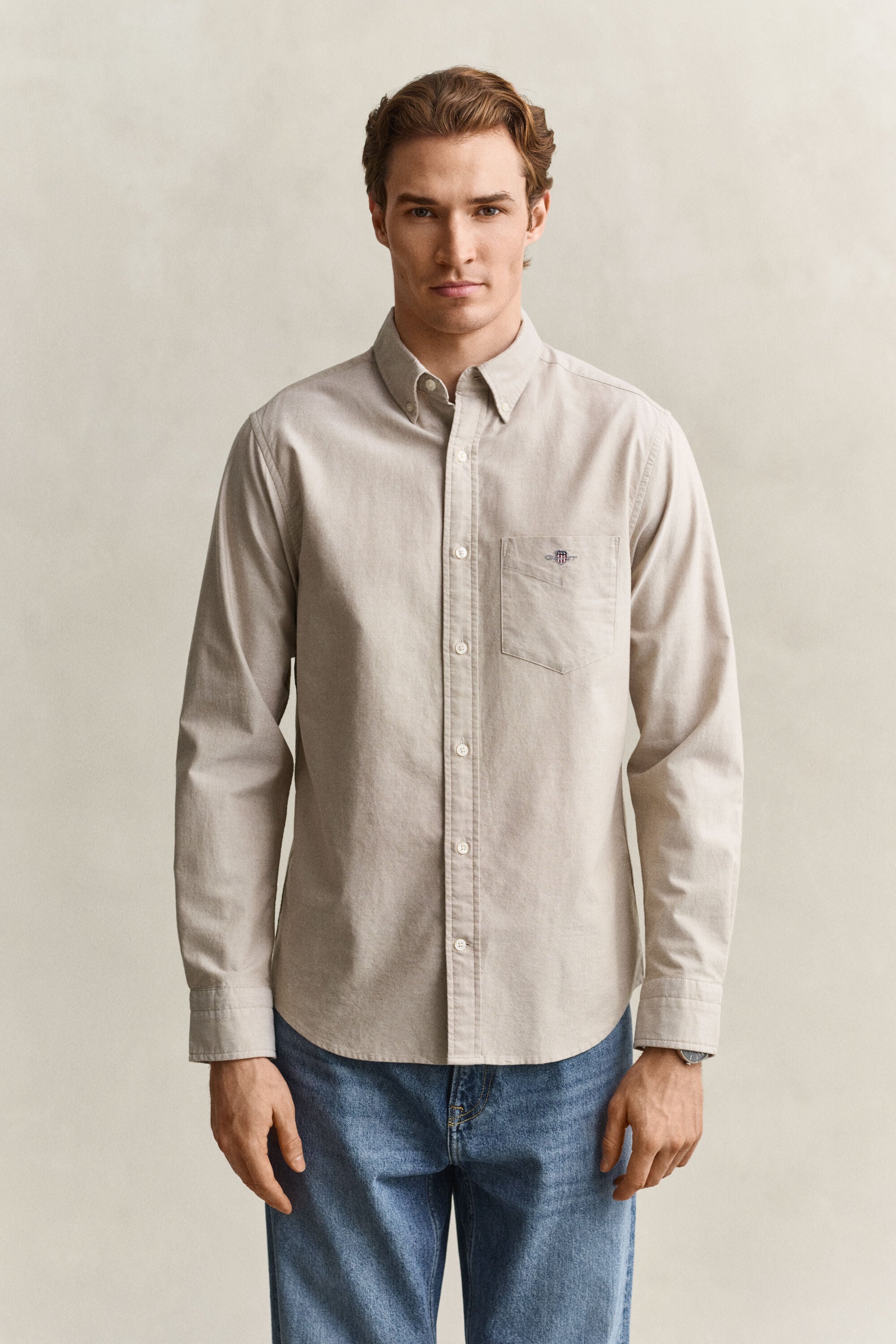 Regular fit ‑mitoitettu klassinen oxford-paita