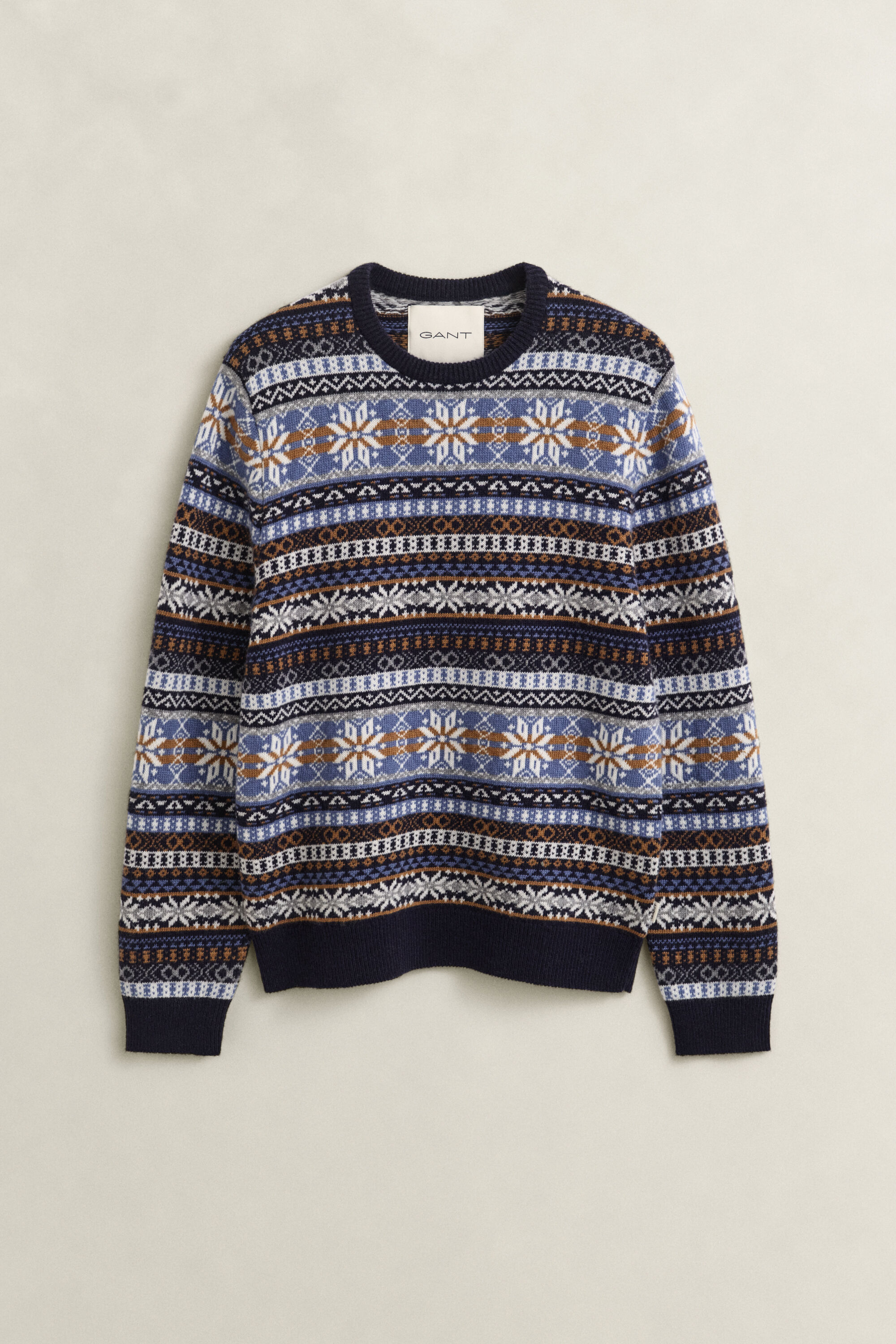 Fair isle ‑neulepusero, pyöreä pääntie