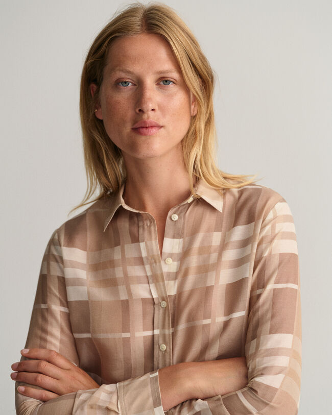 Regular fit ‑mitoitettu ruudullinen puuvilla-silkkipaita