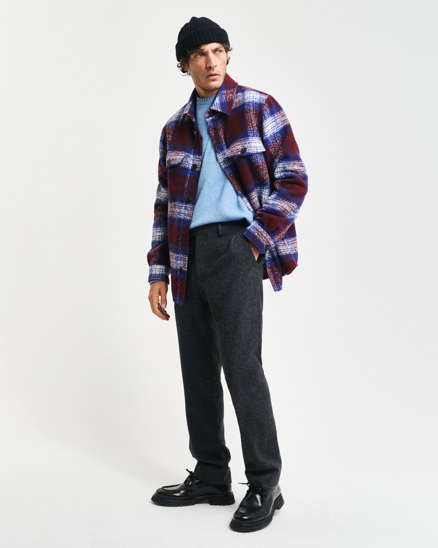 Slim&nbsp;fit ‑mitoitetut Donegal-puvunhousut