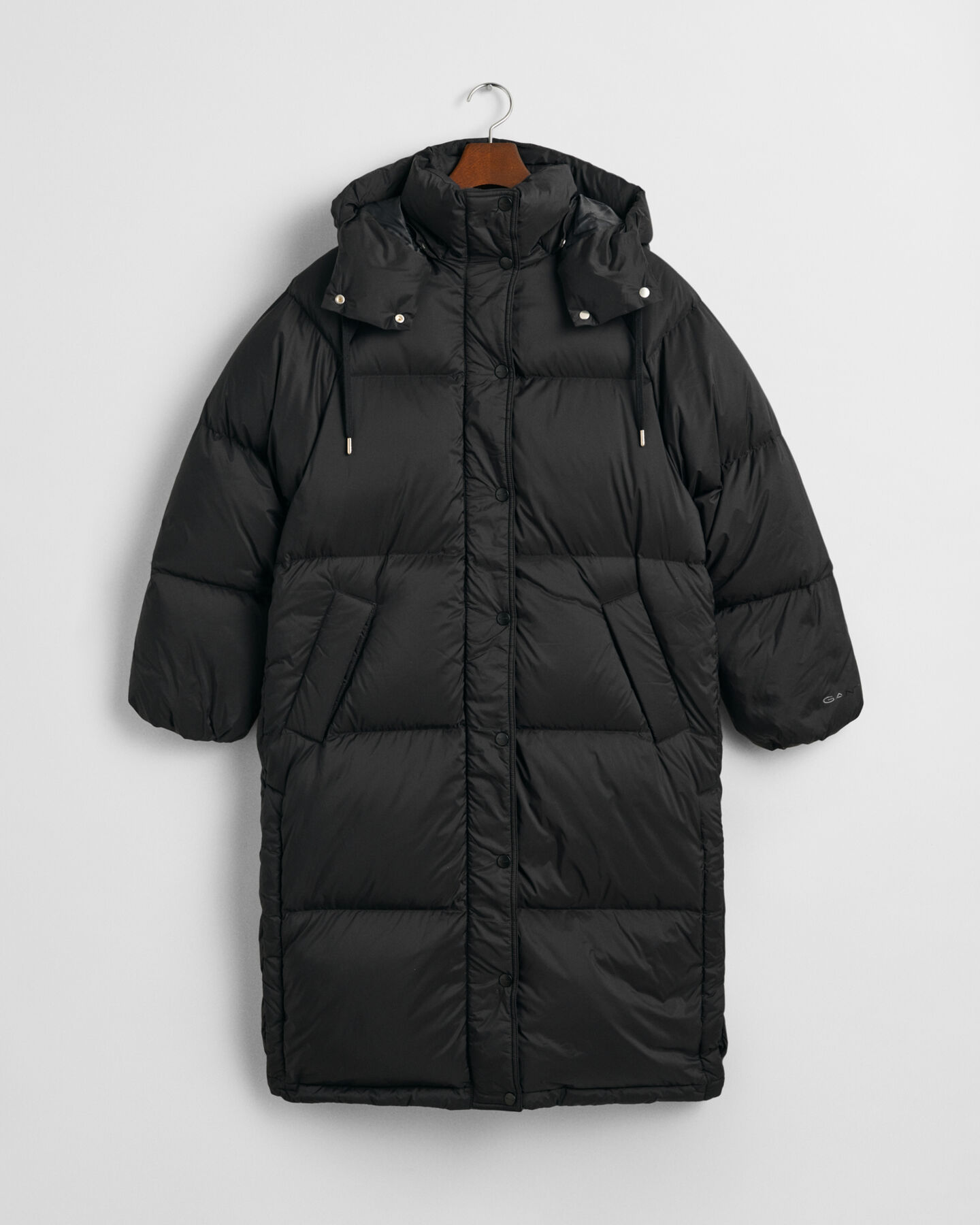 Kokopitkä untuvatakki