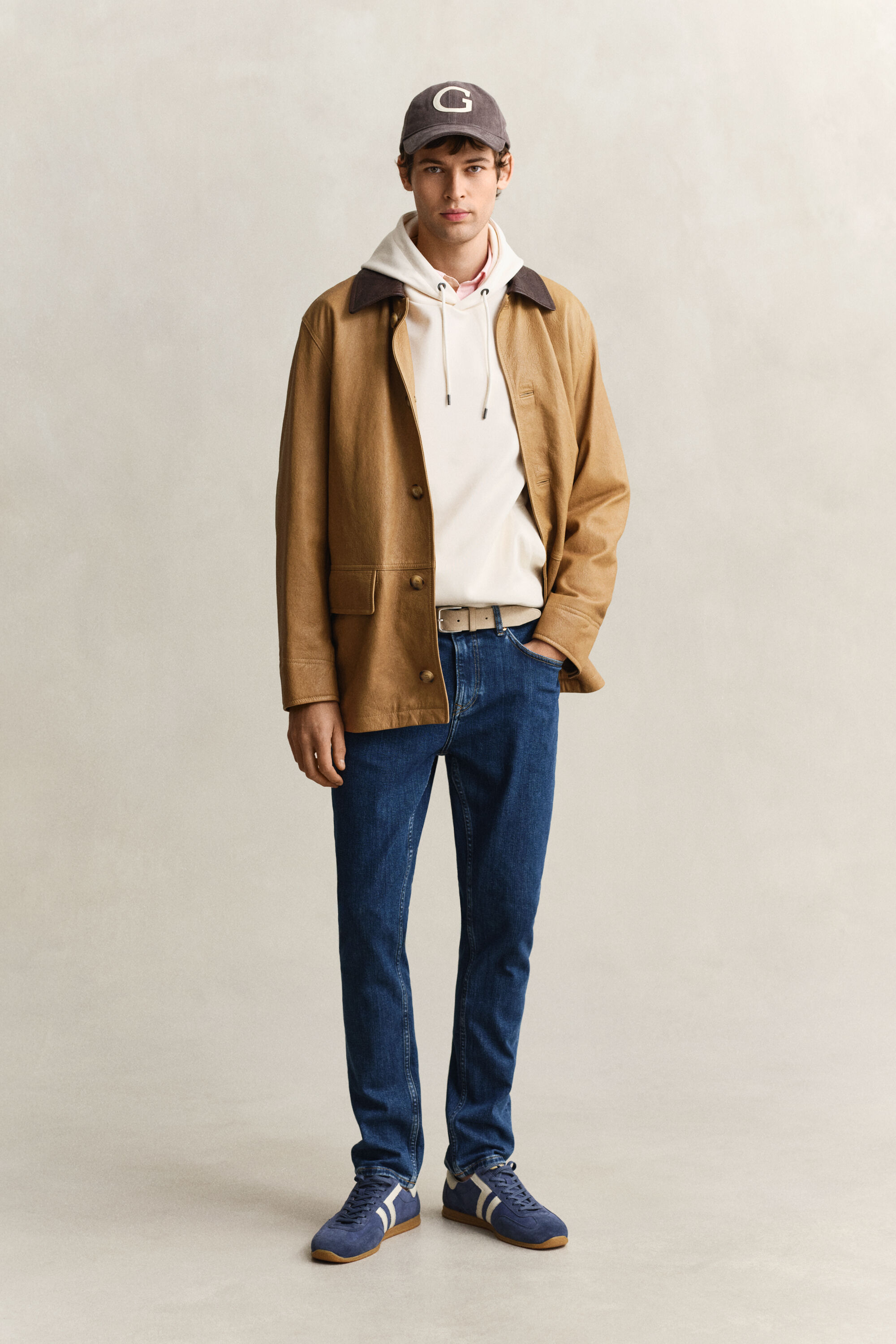 Huppari collegeneulosta