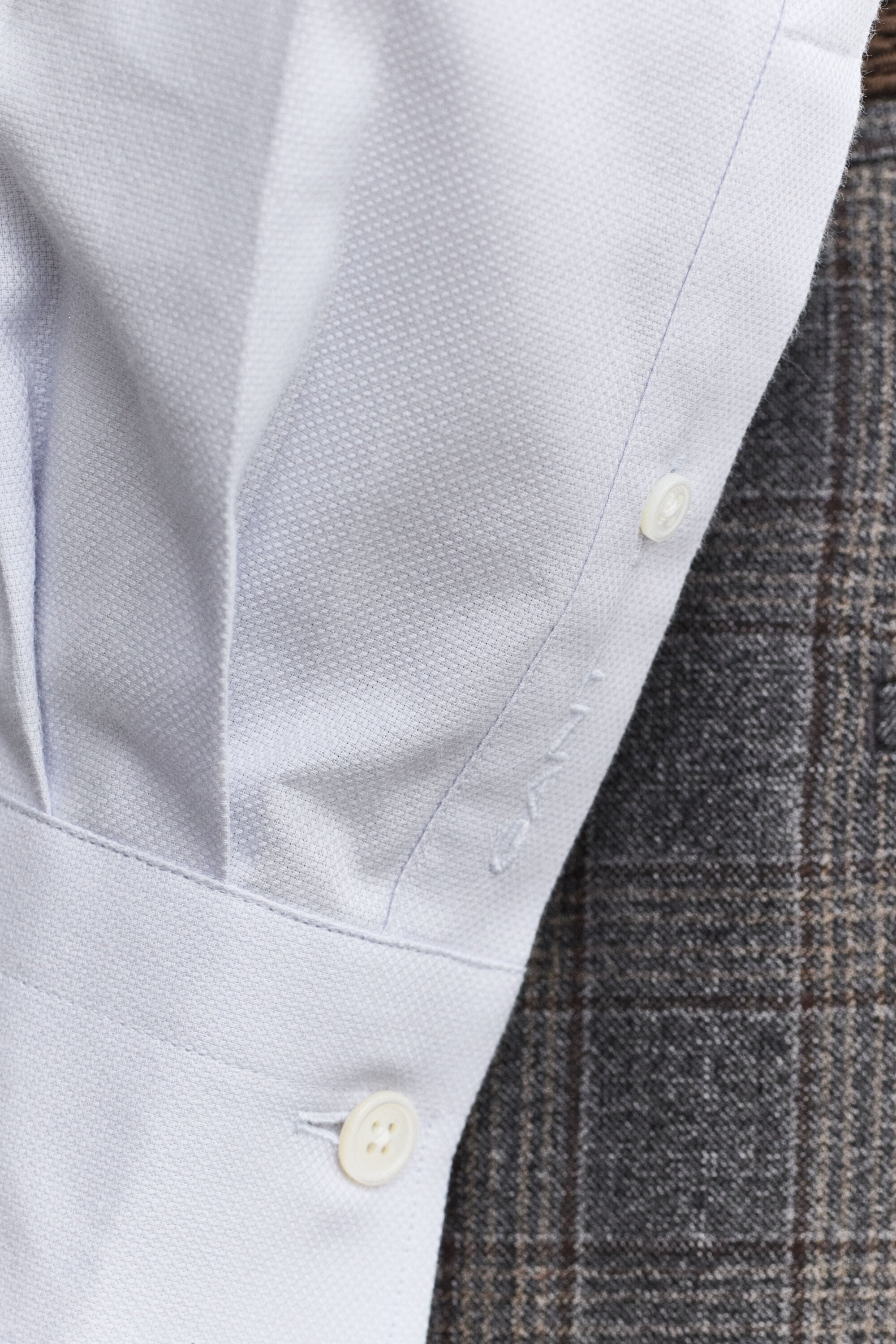Slim fit ‑mitoitettu kauluspaita