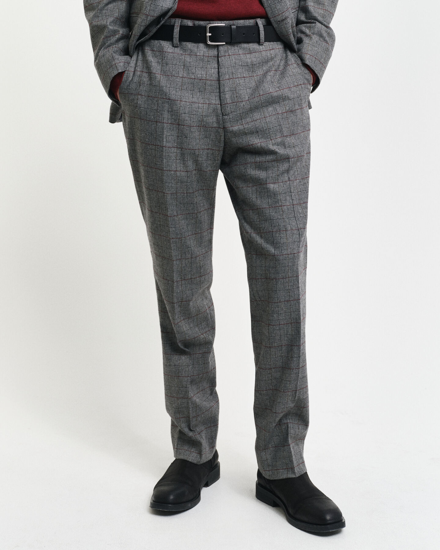 Slim fit ‑mitoitetut ruudulliset puvunhousut