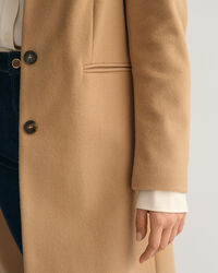 Hyvin istuva villasekoitetakki