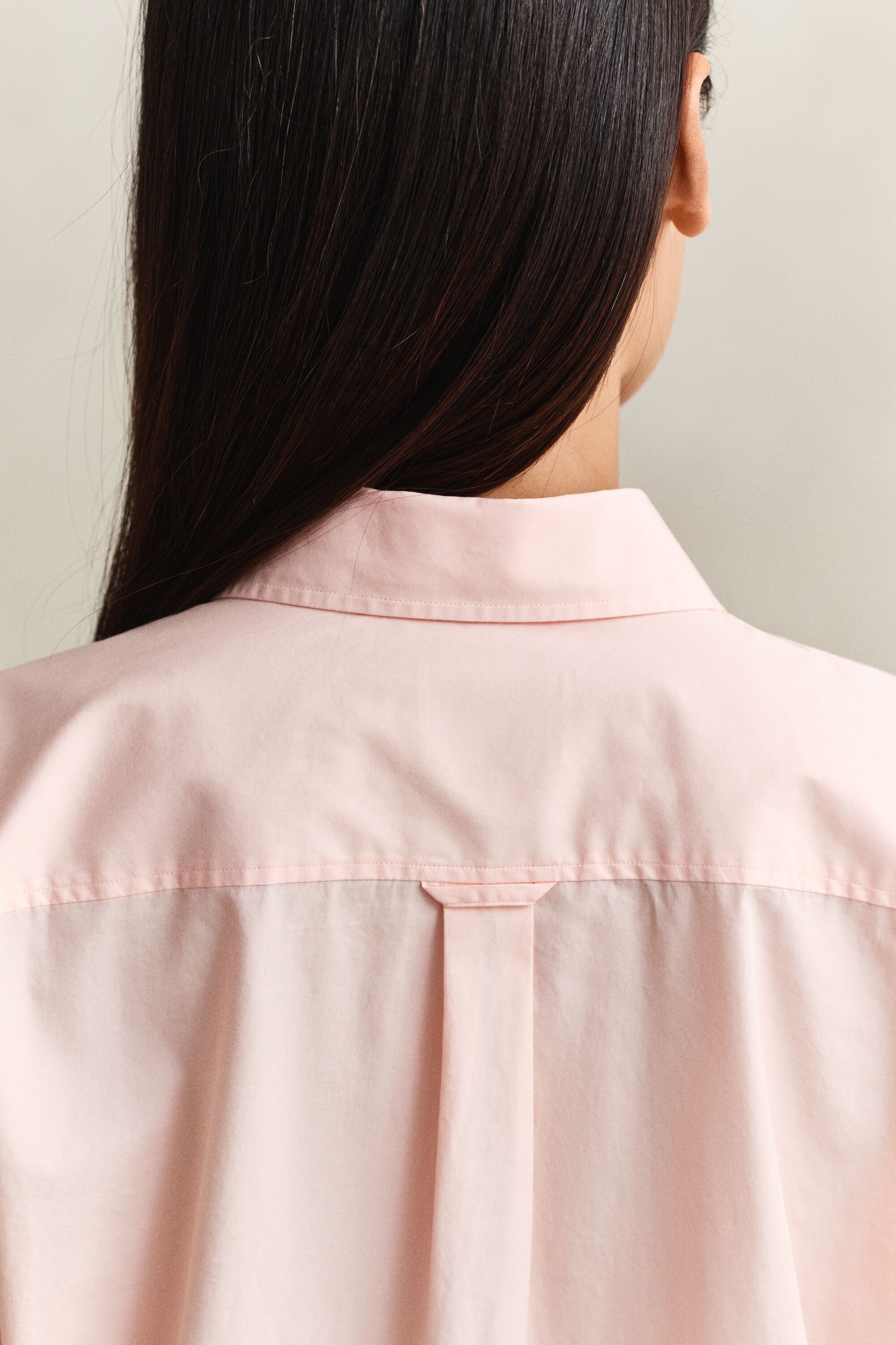 Relaxed fit ‑mitoitettu Classic-popliinipaita