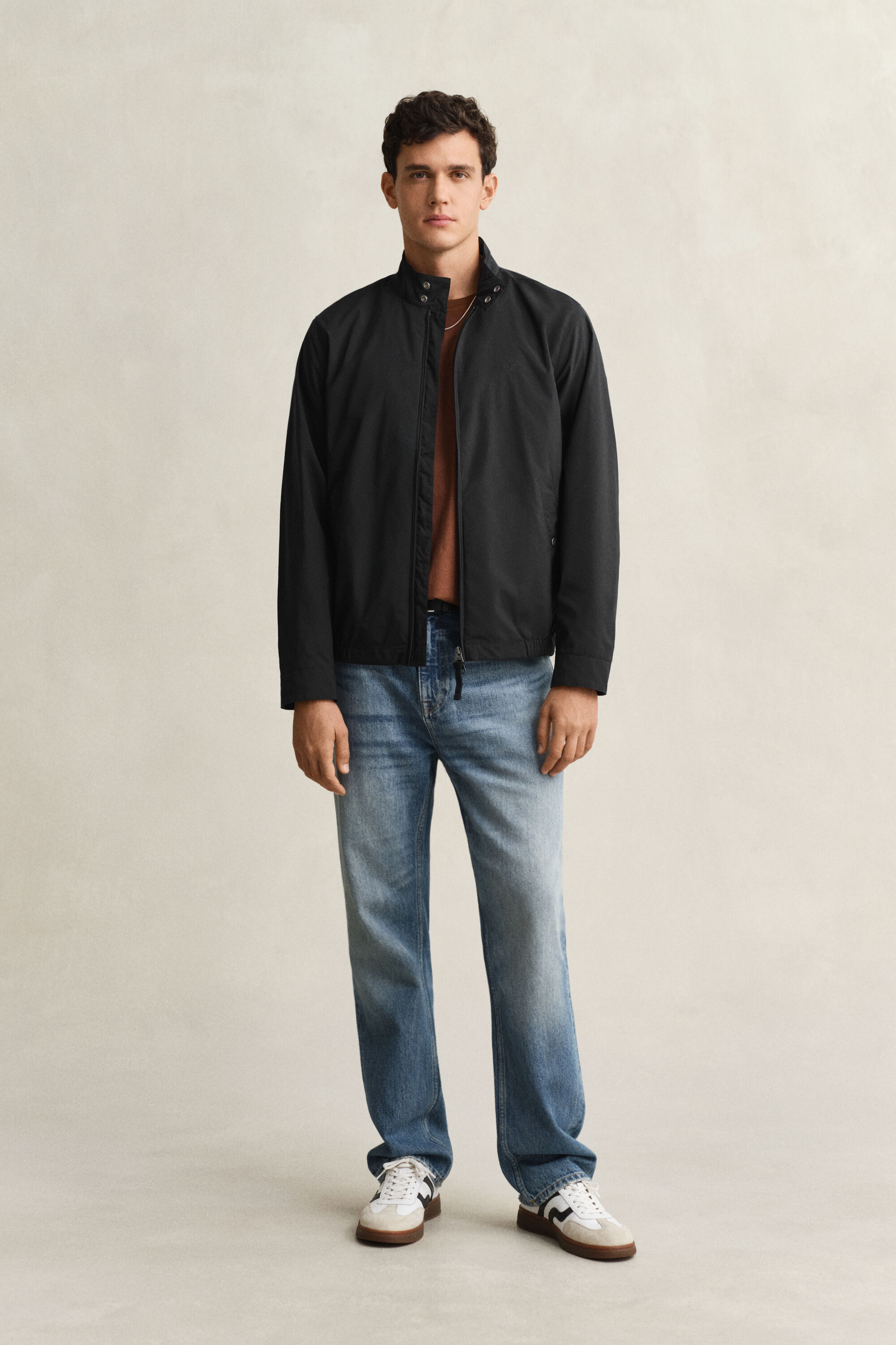 Kevyt Harrington‑takki