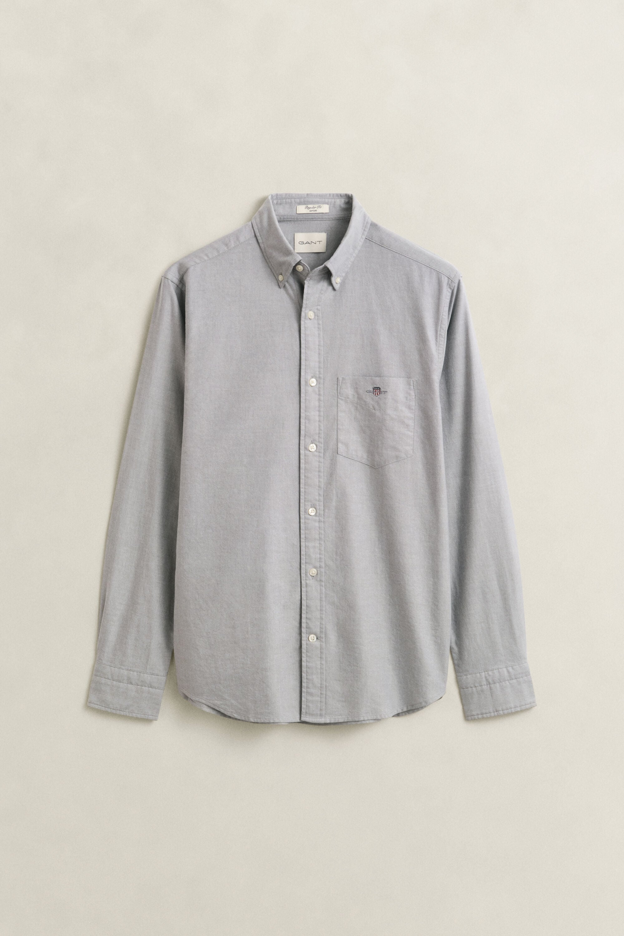 Regular fit ‑mitoitettu klassinen oxford-paita
