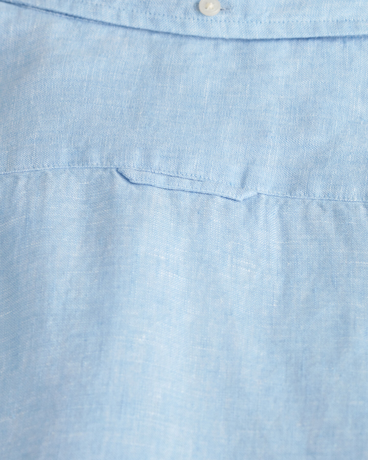 Slim fit ‑mitoitettu pellavapaita