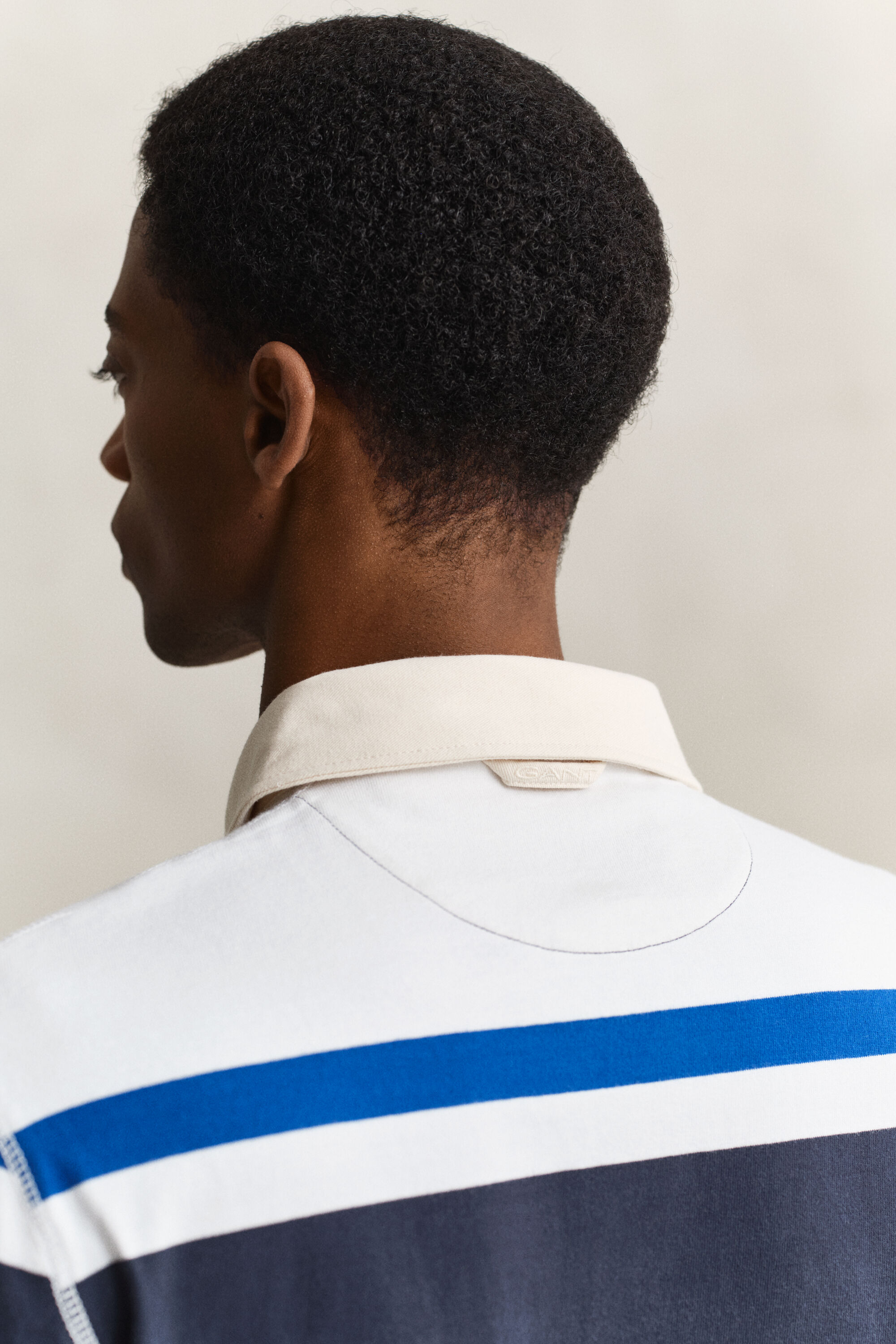 Leveäraitainen Rugger