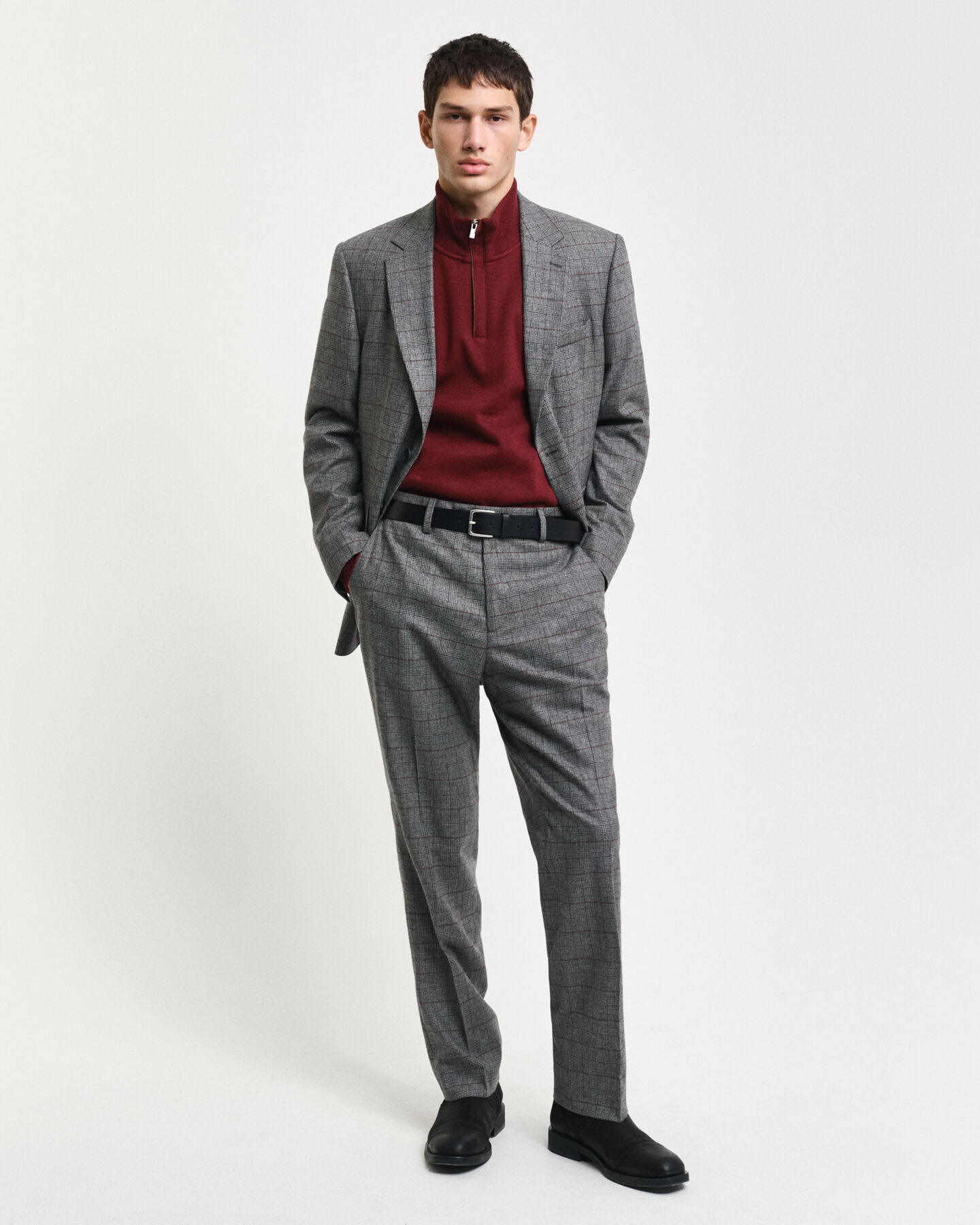 Slim fit ‑mitoitetut ruudulliset puvunhousut