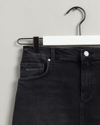 Teen Girls ‑malliston hapsutettu farkkuhame