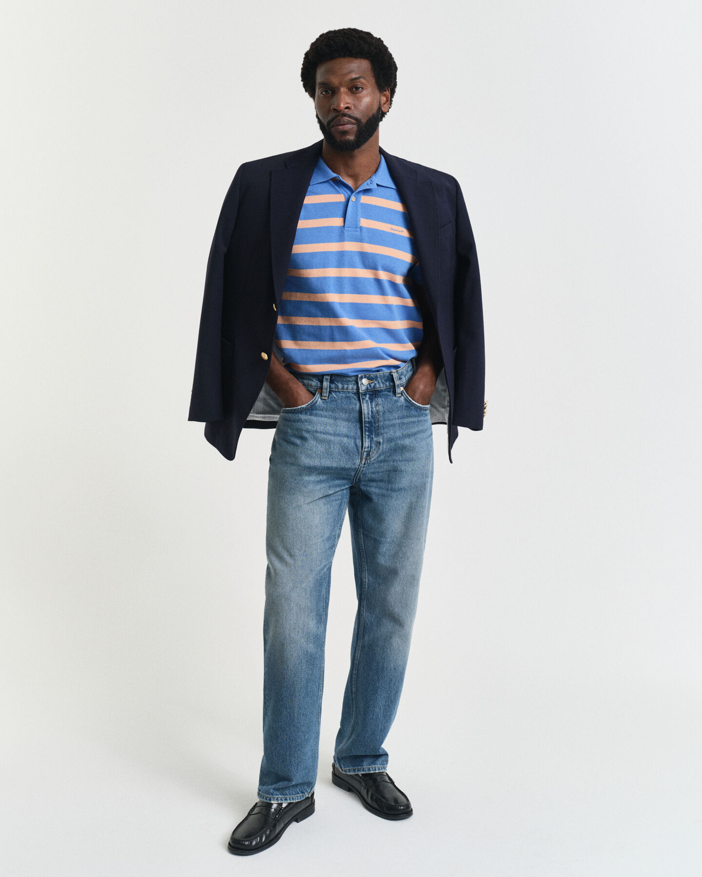 Raidallinen pikeepaita