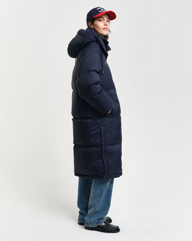 Kokopitkä untuvatakki