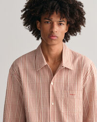 Relaxed&nbsp;fit ‑mitoitettu lyhythihainen seersucker-ruutupaita