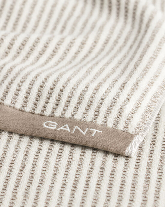 Raidallinen pyyhe (70 cm x 140 cm)