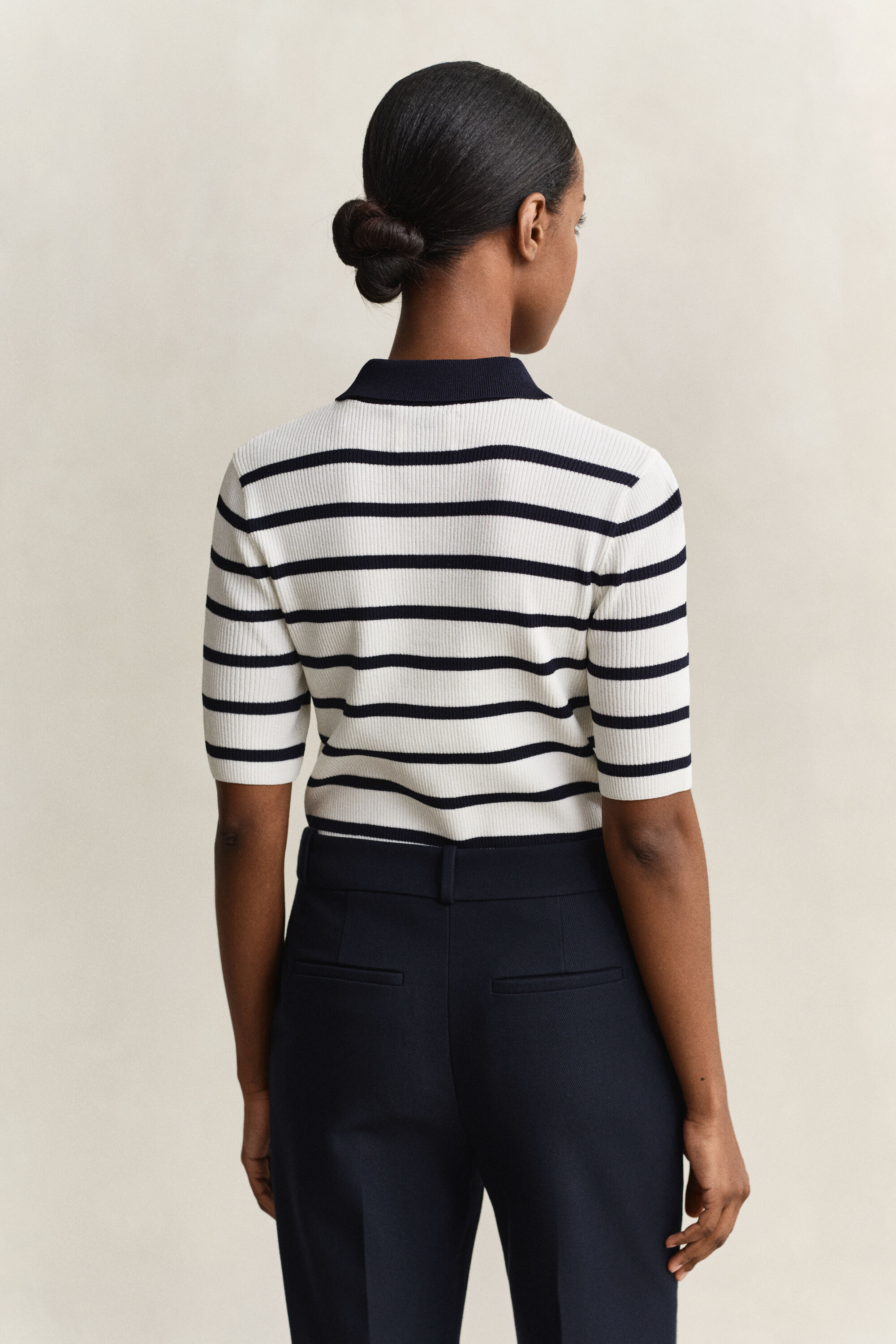 Raidallinen Rugger-neule