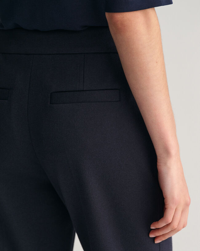 Jerseykankaiset sikarihousut