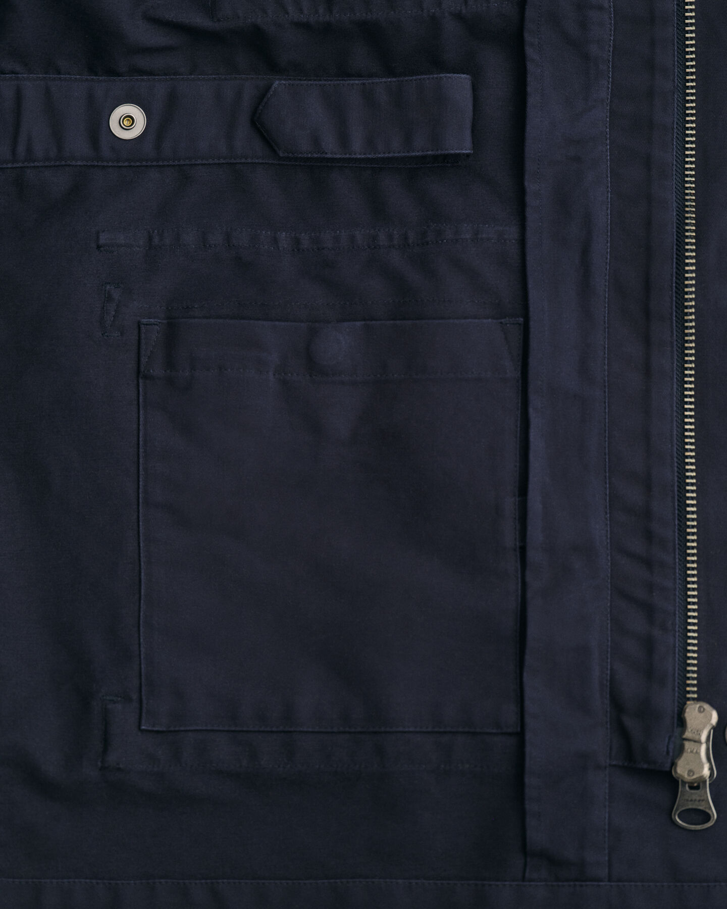 Armeijatakki puuvillaa