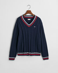 Teens-malliston raidallinen v‑palmikkoneule