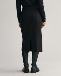 Slim&nbsp;fit ‑mitoitettu jerseyhame