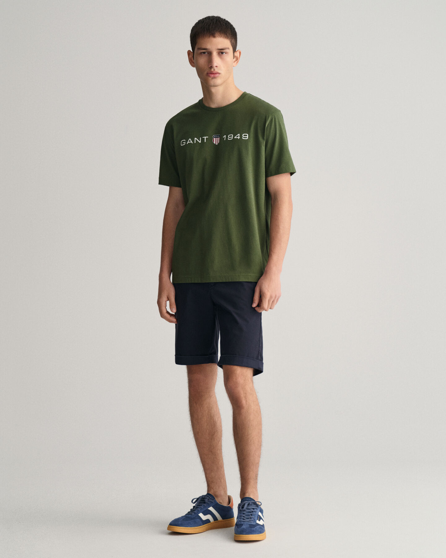 Painatuksella varustettu t‑paita