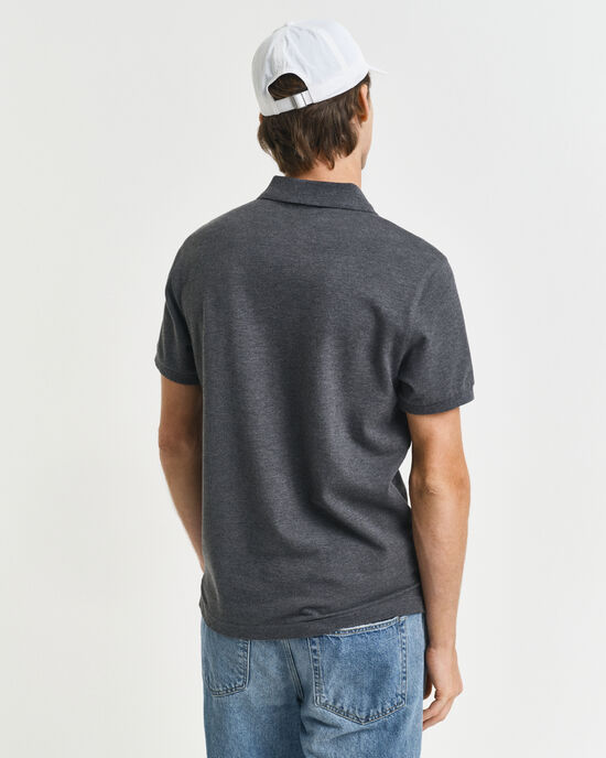 Slim fit ‑mitoitettu Shield-pikeepaita