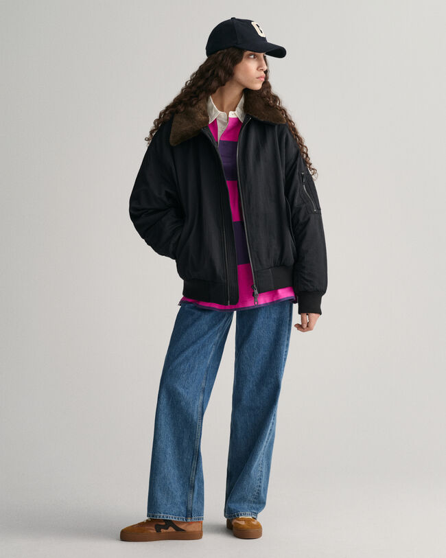 Lentäjäntakin tyylinen Bomber-takki