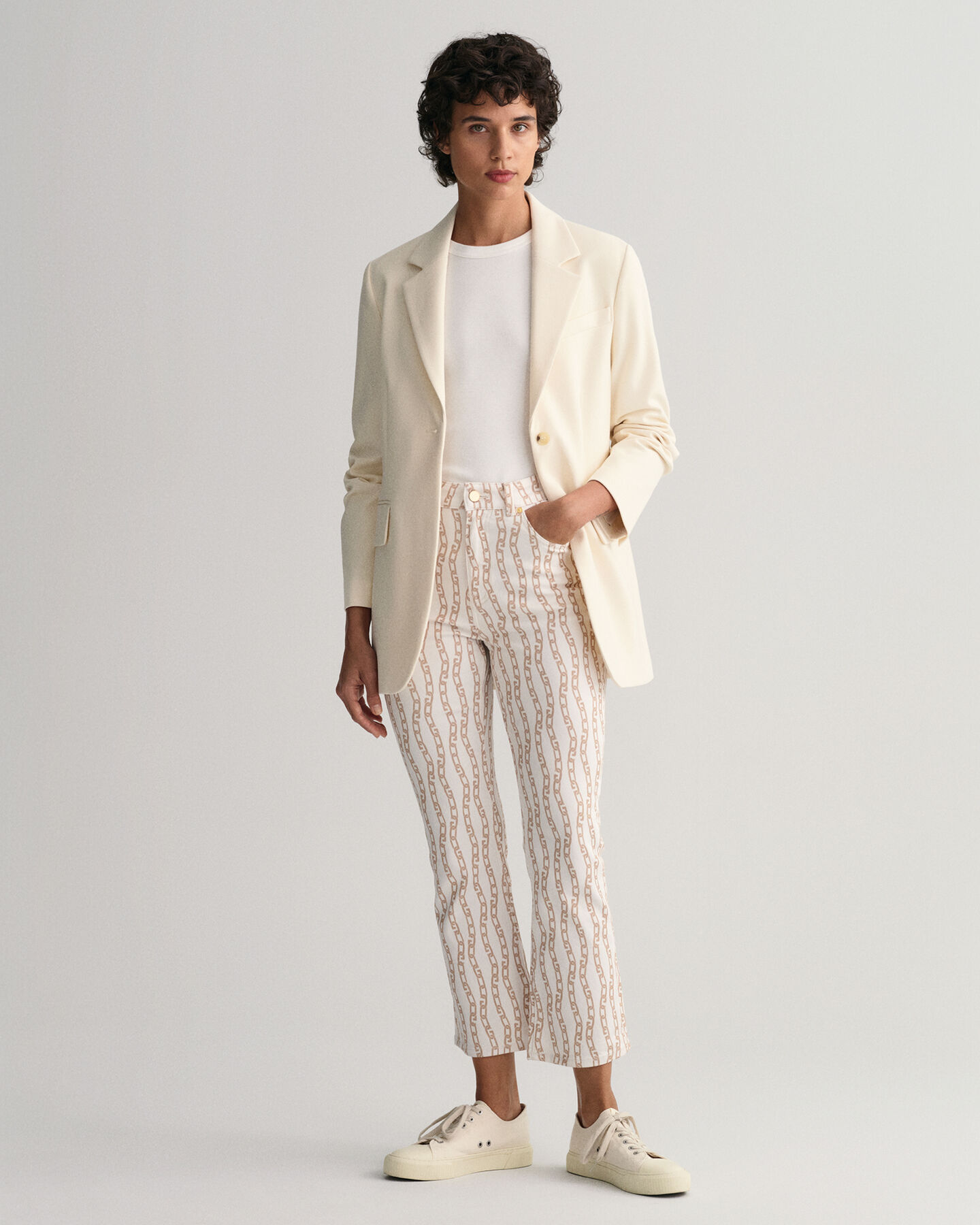 Vajaamittaiset printtikuvioidut Chain-farkut