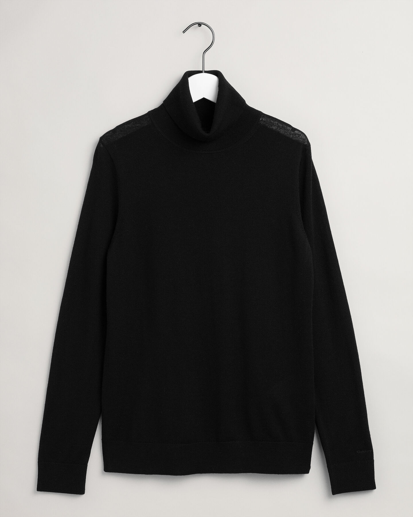 Pesunkestävä merinovillainen pooloneule